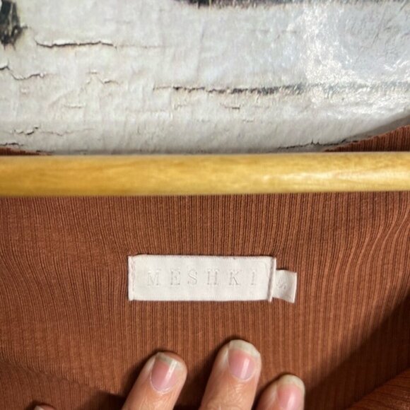 Meshki Brown Long Sleeve Bodysuit size small - Picture 5 of 8